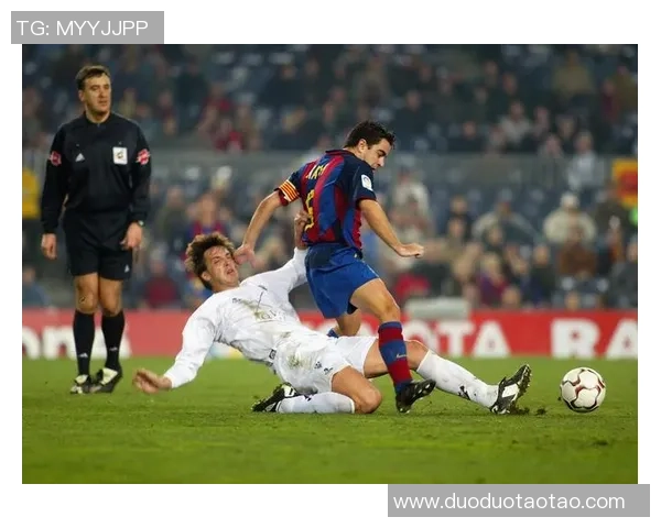 楚阿梅尼的传奇旅程与未来发展展望：从新星到足球巨星的蜕变之路