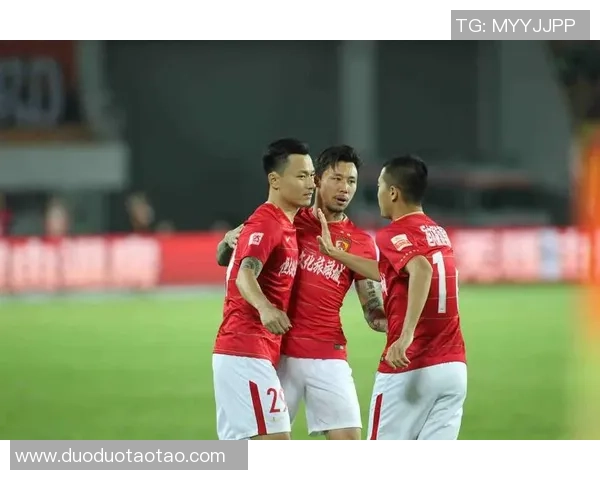 鲁能与恒大历史交锋回顾及战绩分析详解 鲁能与恒大历史交锋回顾及战绩分析详解